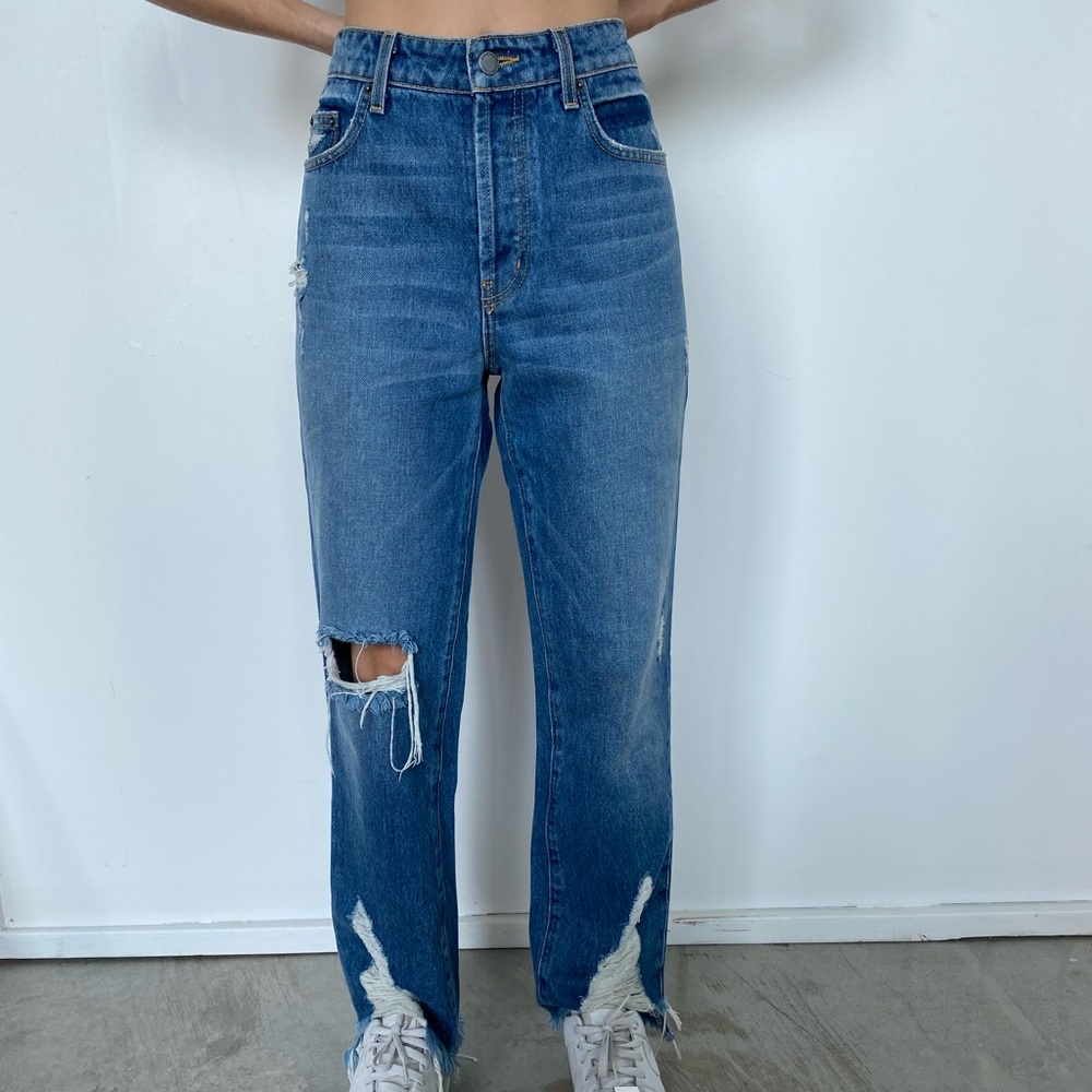 Ripped CARMAR Jeans